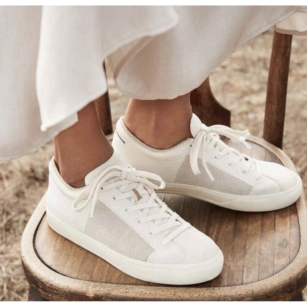 Rothy’s The Lace Up Sneakers Cream Gold Accent Breathable Knit Sz 6 Quiet Luxury